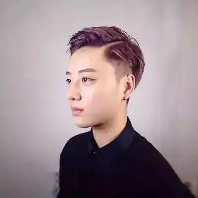 伍怡志